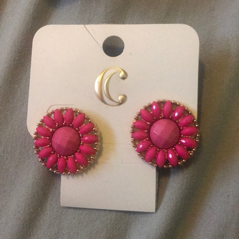 Pink flower earrings- never been worn!